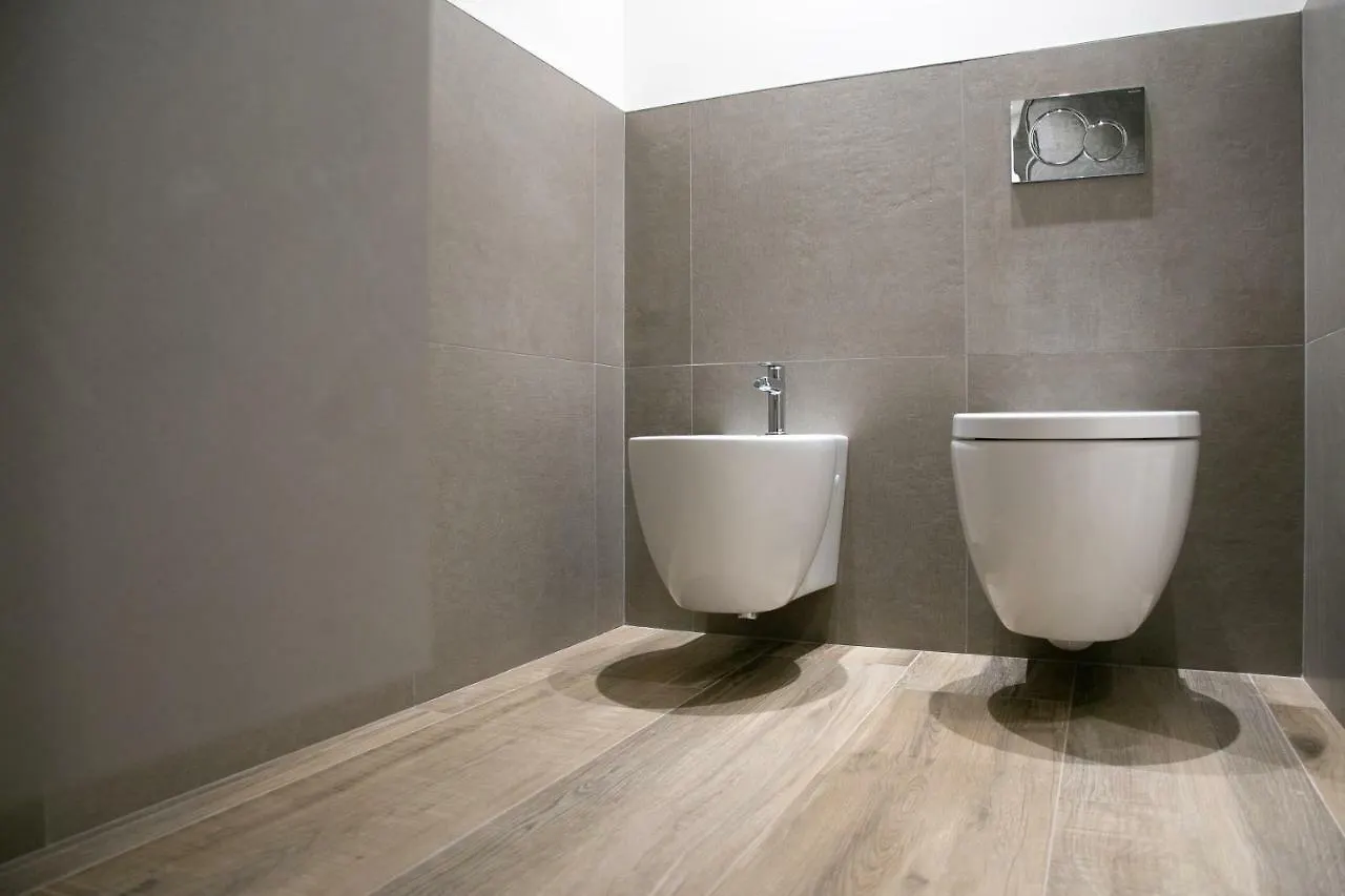 Ml Rooms Lovere 0*,  Italy