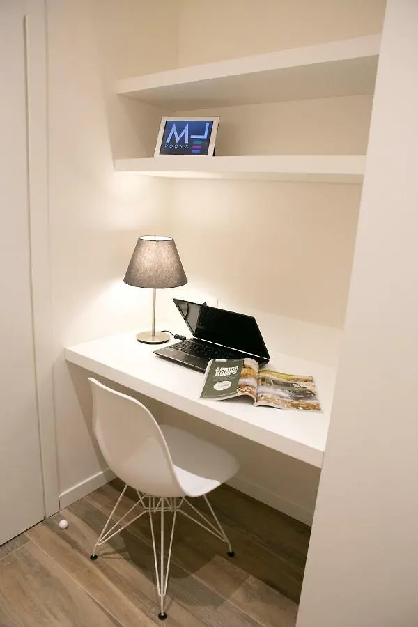 Ml Rooms Lovere 0*,  Italy